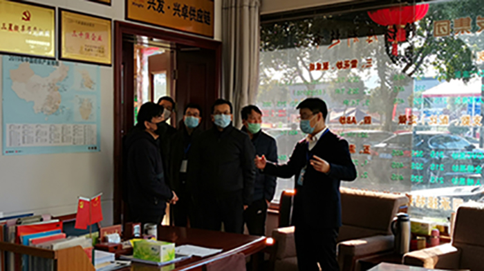 柯桥区委组织部长丁贵钱清街道党工委书记王叶刚等一行向导来公司视察指导-豪门国际官网