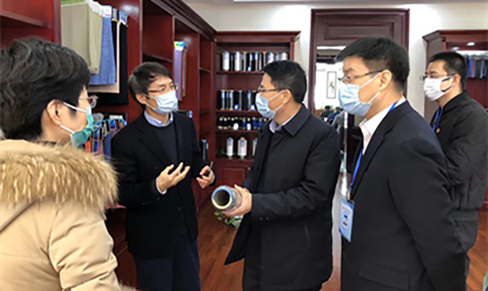 柯桥区委组织部长丁贵钱清街道党工委书记王叶刚等一行向导来公司视察指导-豪门国际官网